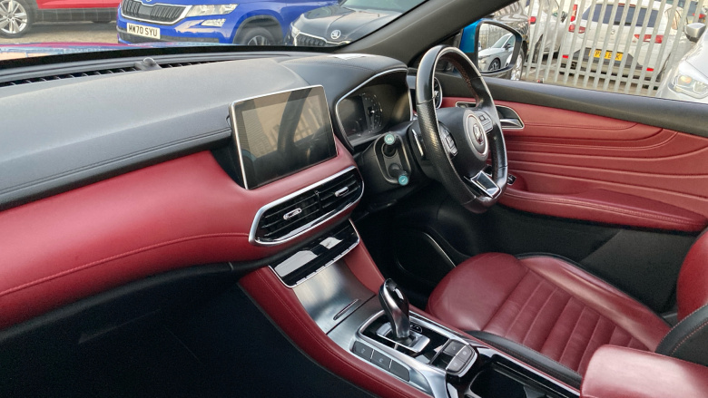 MG Hs 1.5 T-GDI Exclusive 5dr DCT Petrol Hatchback